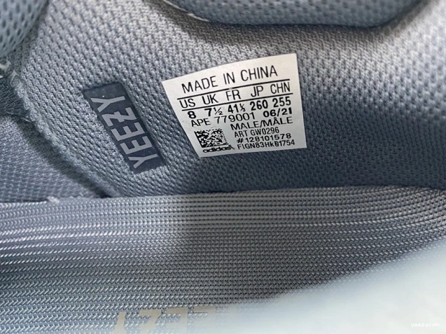 V2 Yeezy Boost 700 Sun GW0296 Adidas 1120